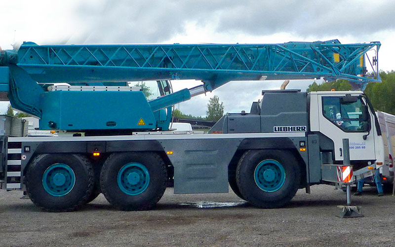 LIEBHERR LTM 1055-3.2